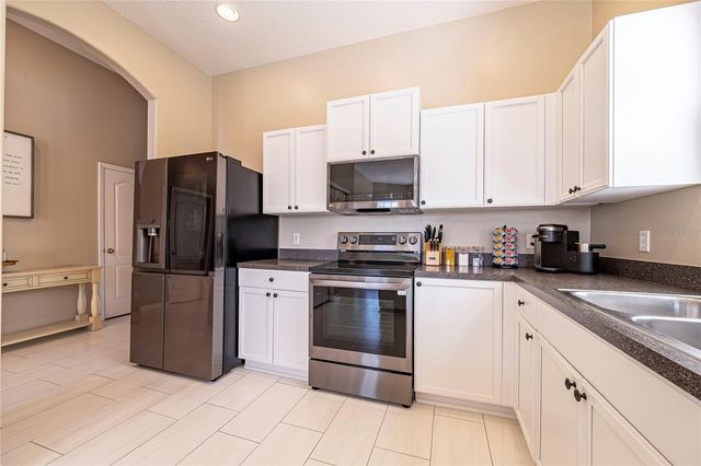 620 TUSCAN HILLS BOULEVARD, Davenport, FL 33897