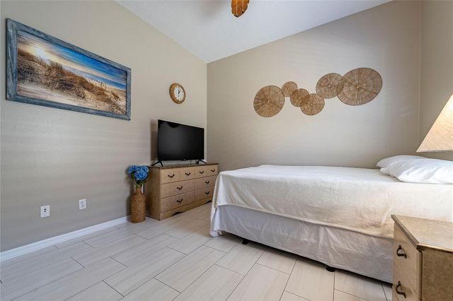 620 TUSCAN HILLS BOULEVARD, Davenport, FL 33897