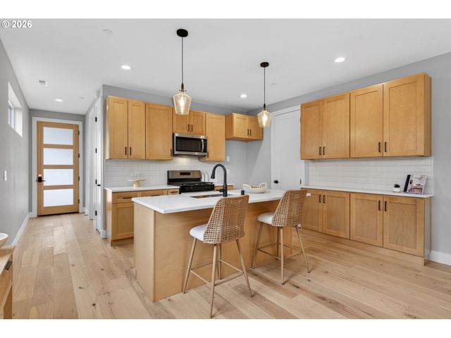 5513 Ne 43RD Pl, Vancouver, WA 98661