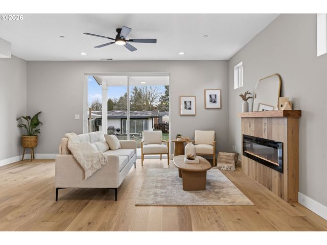 5513 Ne 43RD Pl, Vancouver, WA 98661