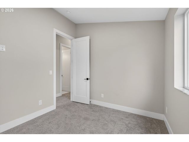 5513 Ne 43RD Pl, Vancouver, WA 98661