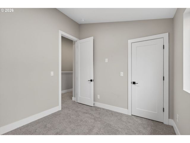 5513 Ne 43RD Pl, Vancouver, WA 98661