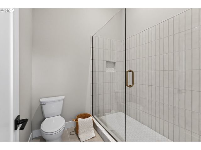 5513 Ne 43RD Pl, Vancouver, WA 98661