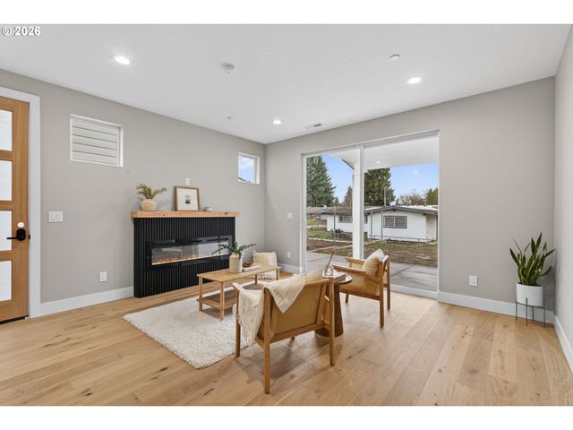 5513 Ne 43RD Pl, Vancouver, WA 98661