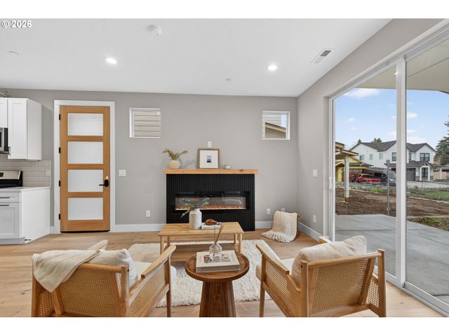 5513 Ne 43RD Pl, Vancouver, WA 98661