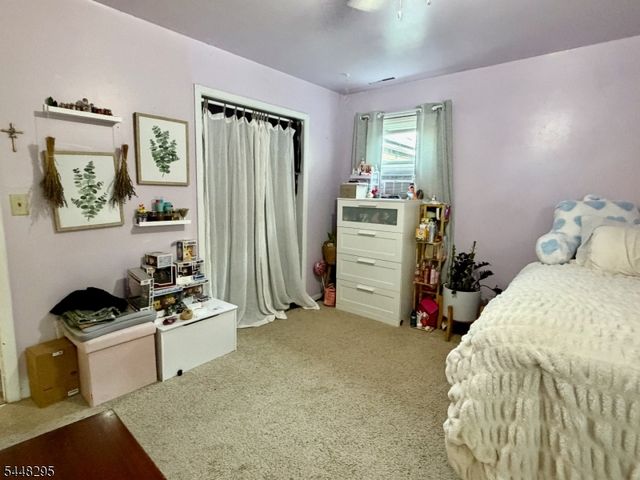 94 S 16Th Ave, Manville Boro, NJ 08835