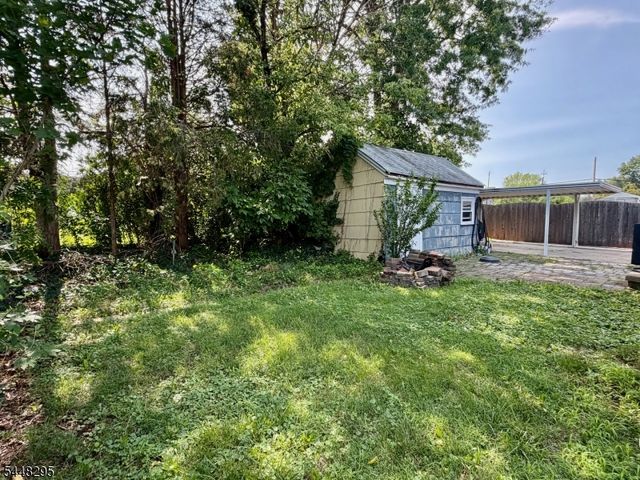 94 S 16Th Ave, Manville Boro, NJ 08835