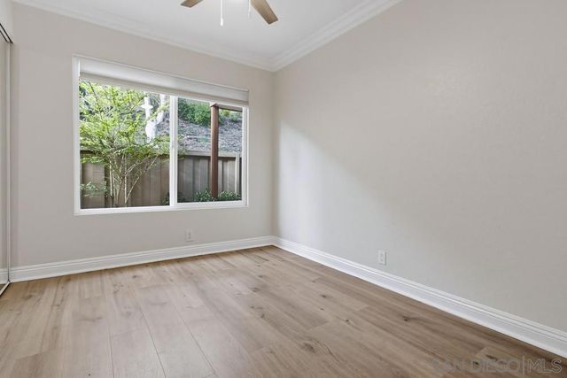 4060 Rosenda Ct 226, San Diego, CA 92122