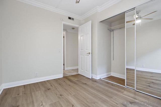 4060 Rosenda Ct 226, San Diego, CA 92122