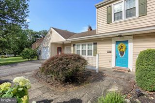 1200 SADLER DR, Carlisle, PA 17013