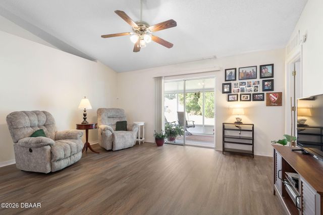 38 Lloyd Trail, Palm Coast, FL 32164