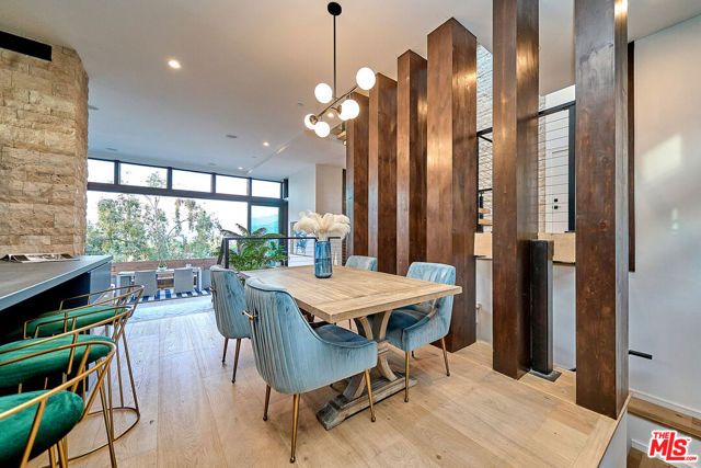 4209 Sea View Lane, Los Angeles, CA 90065