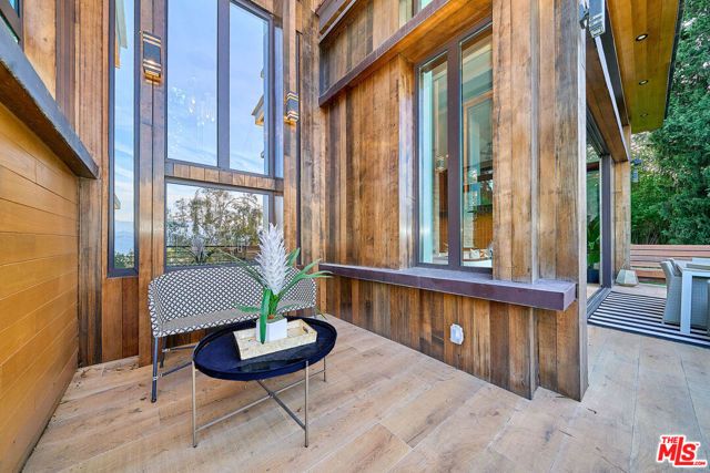 4209 Sea View Lane, Los Angeles, CA 90065