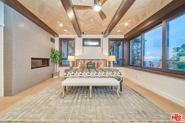 4209 Sea View Lane, Los Angeles, CA 90065