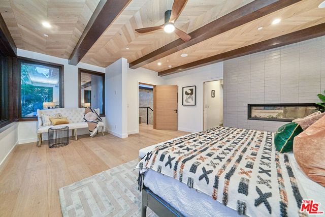 4209 Sea View Lane, Los Angeles, CA 90065