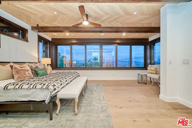 4209 Sea View Lane, Los Angeles, CA 90065