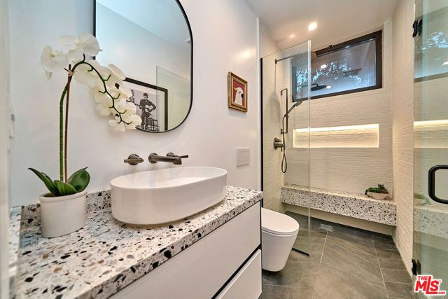 4209 Sea View Lane, Los Angeles, CA 90065