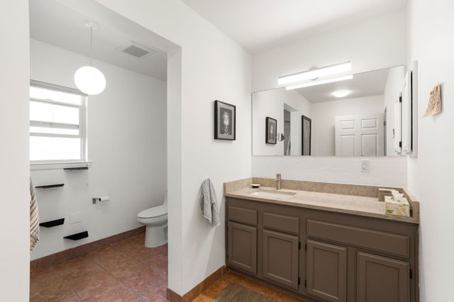 3466 Cerrillos Road L2, Santa Fe, NM 87507