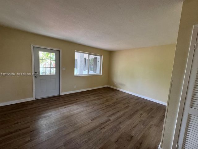 707 S 19th Avenue 3, Hollywood, FL 33020