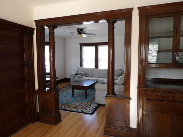 25 Dustin St 3, Worcester, MA 01604