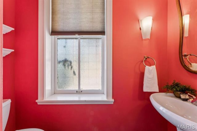 3759 Kosciusko Street, St Louis, MO 63118