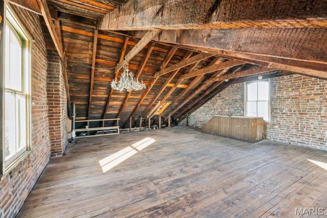 3759 Kosciusko Street, St Louis, MO 63118