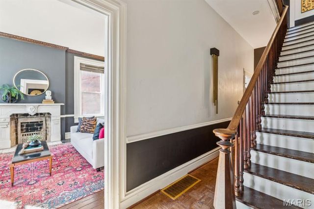 3759 Kosciusko Street, St Louis, MO 63118