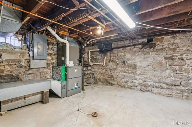 3759 Kosciusko Street, St Louis, MO 63118