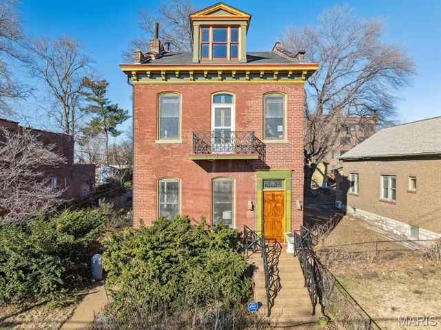 3759 Kosciusko Street, St Louis, MO 63118