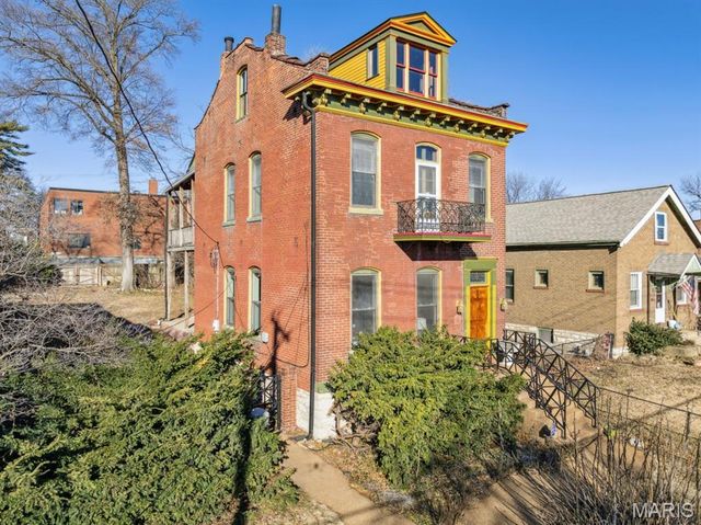 3759 Kosciusko Street, St Louis, MO 63118