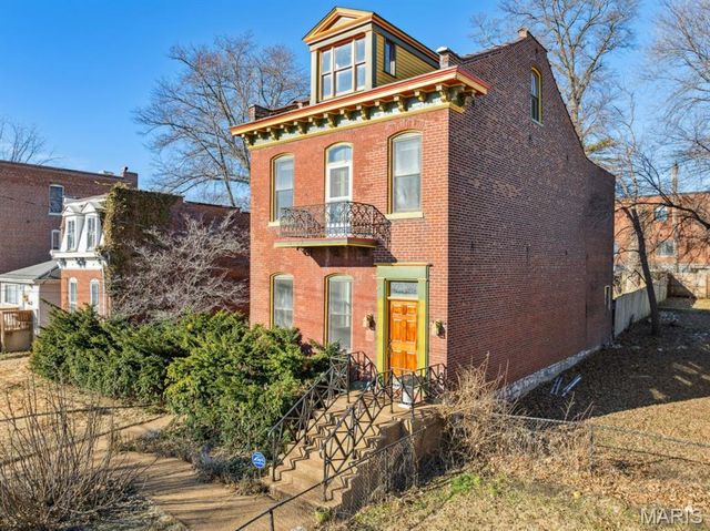 3759 Kosciusko Street, St Louis, MO 63118