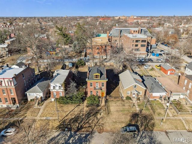 3759 Kosciusko Street, St Louis, MO 63118