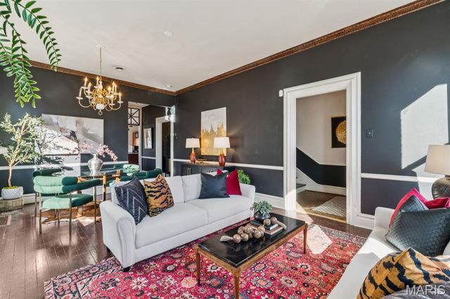 3759 Kosciusko Street, St Louis, MO 63118