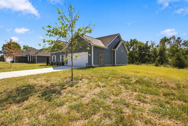 113 Centennial Ln, Columbia, TN 38401
