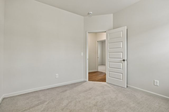 113 Centennial Ln, Columbia, TN 38401