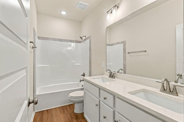 113 Centennial Ln, Columbia, TN 38401