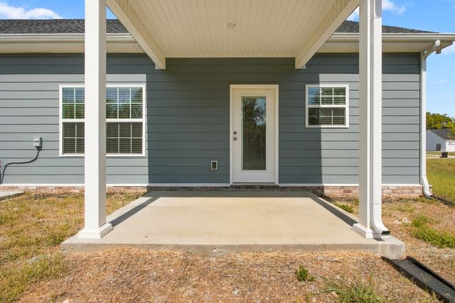 113 Centennial Ln, Columbia, TN 38401