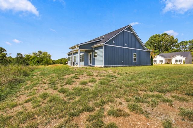 113 Centennial Ln, Columbia, TN 38401