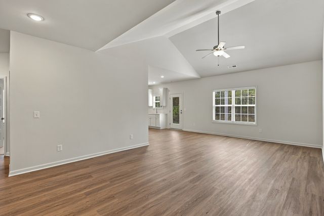 113 Centennial Ln, Columbia, TN 38401