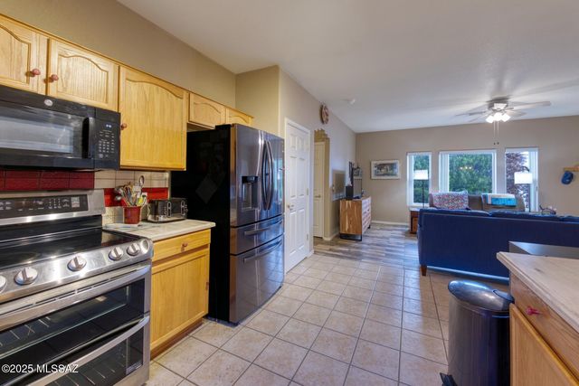 434 S Meadowood Lane, Sierra Vista, AZ 85635