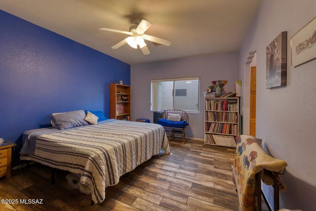 434 S Meadowood Lane, Sierra Vista, AZ 85635