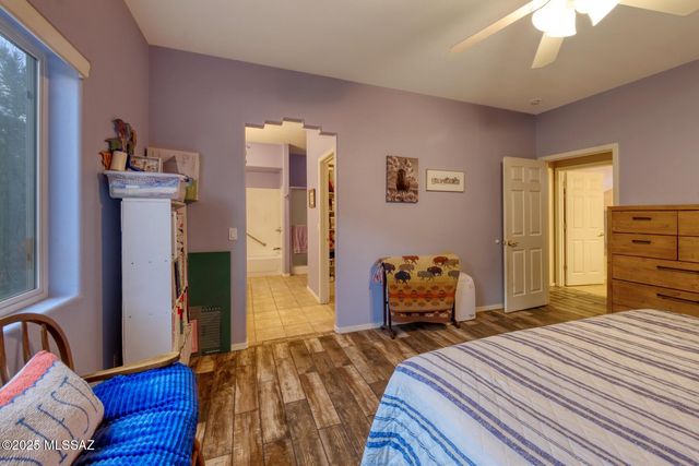 434 S Meadowood Lane, Sierra Vista, AZ 85635