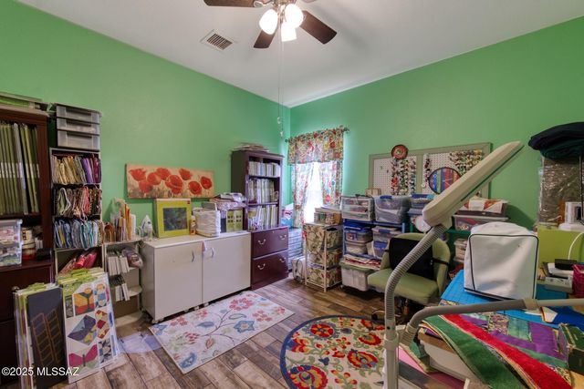 434 S Meadowood Lane, Sierra Vista, AZ 85635