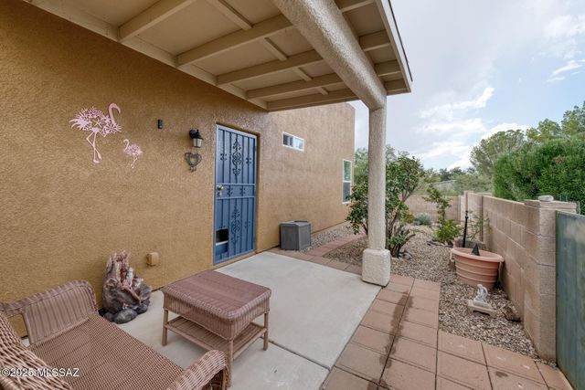 434 S Meadowood Lane, Sierra Vista, AZ 85635