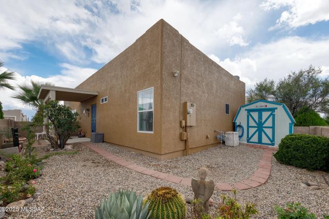 434 S Meadowood Lane, Sierra Vista, AZ 85635