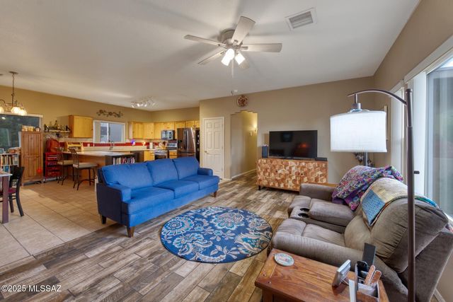 434 S Meadowood Lane, Sierra Vista, AZ 85635