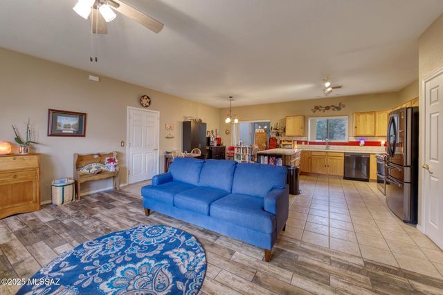 434 S Meadowood Lane, Sierra Vista, AZ 85635