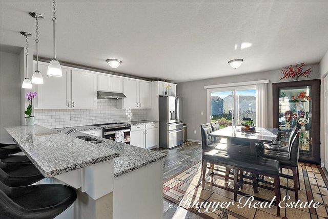 5764 Kiverton Ridge Drive Se, City Of Kentwood, MI 49508