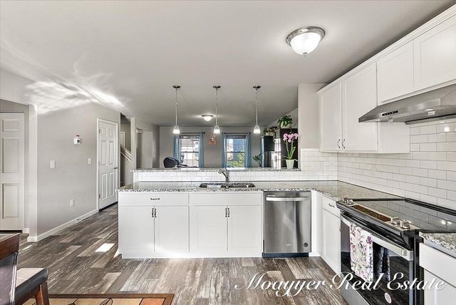5764 Kiverton Ridge Drive Se, City Of Kentwood, MI 49508