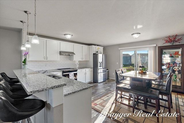 5764 Kiverton Ridge Drive Se, City Of Kentwood, MI 49508